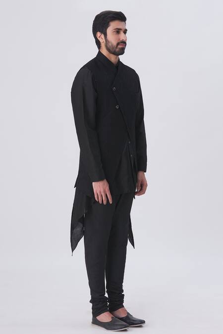 Buy Kommal Sood Black Cotton Silk Embroidered Bundi And Kurta Set Online at Aza Fashions Buy_Kommal Sood_Black Cotton Silk Embroidered Bundi And Kurta Set _Online_at_Aza_Fashions