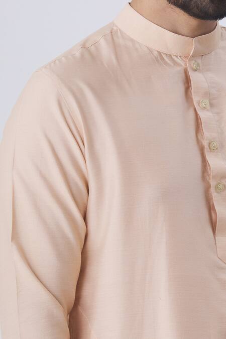 Kommal Sood Peach Cotton Silk Kurta Set at Aza Fashions Kommal Sood_Peach Cotton Silk Kurta Set _at_Aza_Fashions