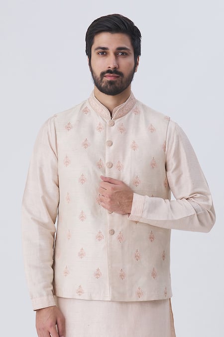 Kommal Sood Peach Cotton Silk Embroidered Bundi And Kurta Set  
