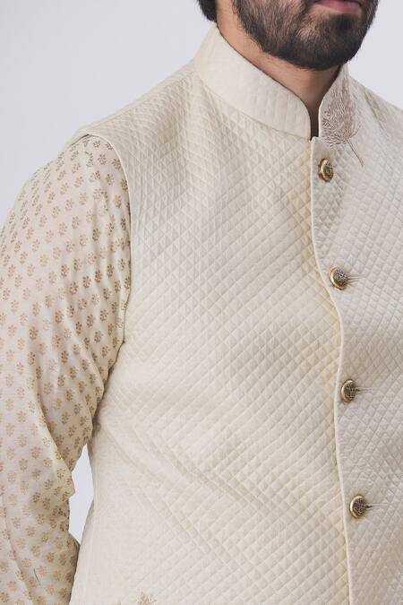 Kommal Sood_Beige Cotton Silk Chanderi Bundi And Kurta Set _at_Aza_Fashions