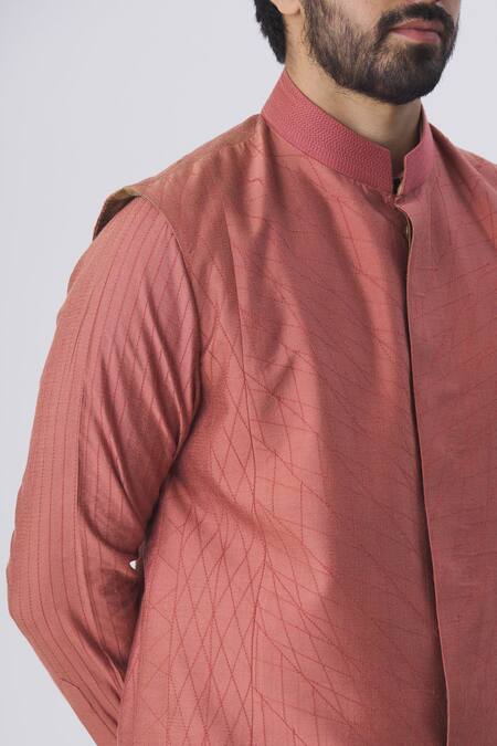 Kunal Anil Tanna Pink Spun Silk Textured Bundi And Kurta Set at Aza Fashions Kunal Anil Tanna_Pink Spun Silk Textured Bundi And Kurta Set _at_Aza_Fashions