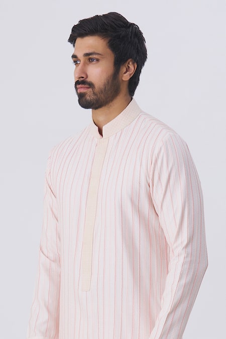 Kunal Anil Tanna Textured Kurta & Pant Set 