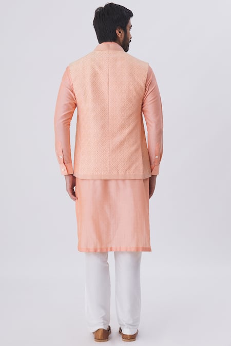 Kunal Anil Tanna Embroidered Bundi & Kurta Set 