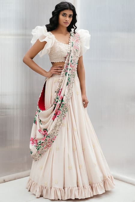 Mrunalini Rao White Crepe Embroidered Lehenga Set