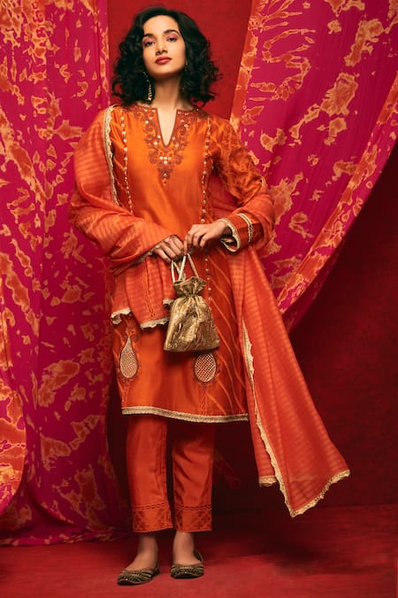 Nadima Saqib Orange Chanderi Silk Round Kurta Set 