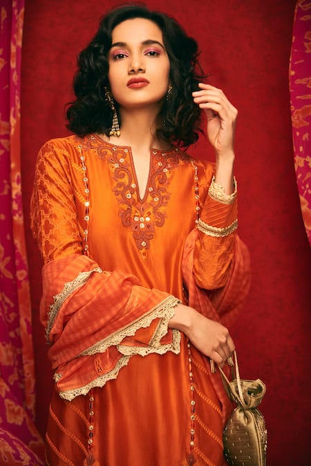 Shop Nadima Saqib Orange Chanderi Silk Round Kurta Set at Aza Fashions Shop_Nadima Saqib_Orange Chanderi Silk Round Kurta Set _at_Aza_Fashions