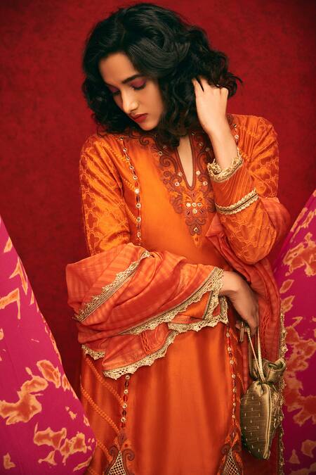 Nadima Saqib Orange Chanderi Silk Round Kurta Set Online at Aza Fashions Nadima Saqib_Orange Chanderi Silk Round Kurta Set _Online_at_Aza_Fashions