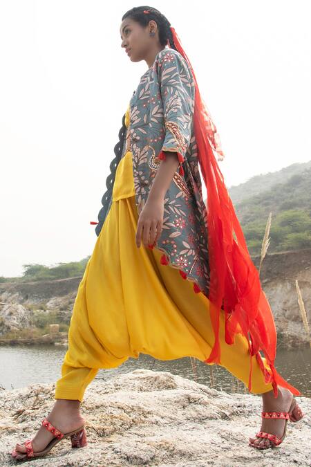 Swati Vijaivargie_Yellow Linen Satin Jacket Open Embellished Kurta Set _Online_at_Aza_Fashions
