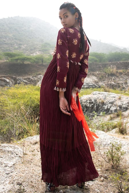 Shop Swati Vijaivargie Maroon Cotton Silk V Neck Anarkali Set at Aza Fashions Shop_Swati Vijaivargie_Maroon Cotton Silk V Neck Anarkali Set _at_Aza_Fashions