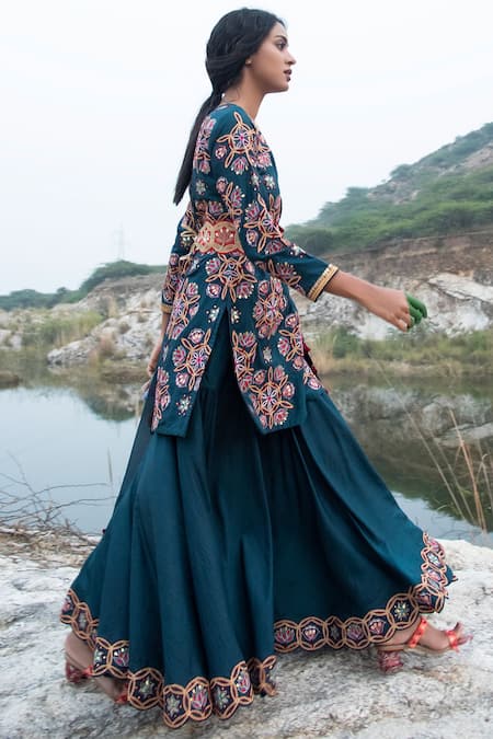 Shop Swati Vijaivargie Blue Silk Notched Kurta Sharara Set at Aza Fashions Shop_Swati Vijaivargie_Blue Silk Notched Kurta Sharara Set _at_Aza_Fashions