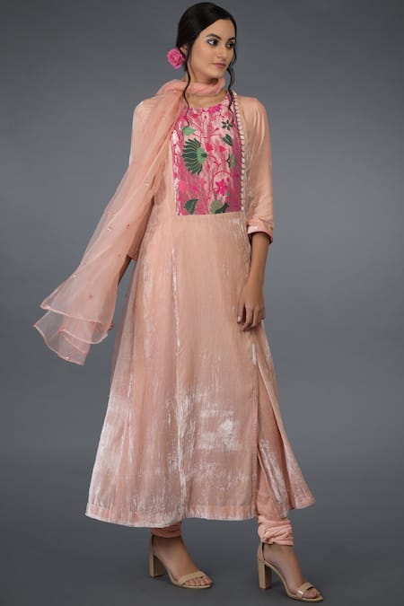 Talking Threads Peach Silk Velvet Kurta Set