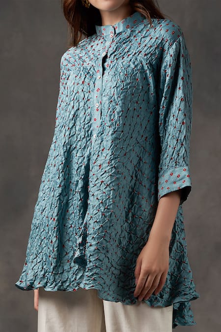 Buy_Twenty Nine_Blue Gajji Silk Mandarin Collar Bandhani Tunic _Online_at_Aza_Fashions