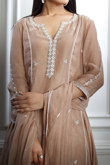 Buy_Mandira Wirk - Indian_Beige Chanderi V Neck Kurta Set _Online_at_Aza_Fashions