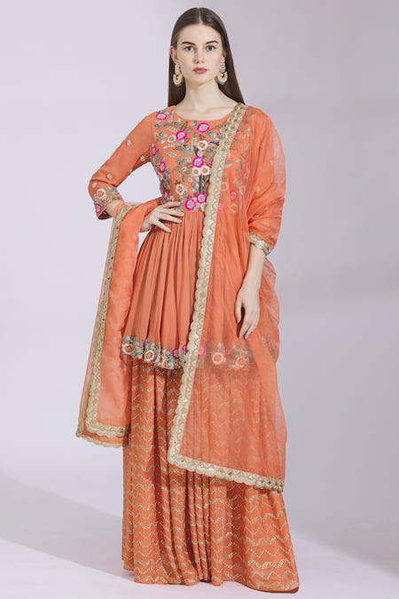 Ayesha Aejaz Embroidered Kurta Palazzo Set 