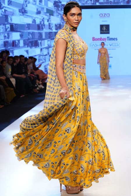 Shop_Diyarajvvir_Yellow Leaf Neck Printed Lehenga Set _at_Aza_Fashions