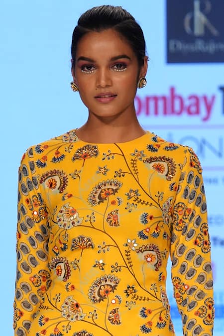 Diyarajvvir Yellow Round Printed Kurta Sharara Set Online at Aza Fashions Diyarajvvir_Yellow Round Printed Kurta Sharara Set _Online_at_Aza_Fashions