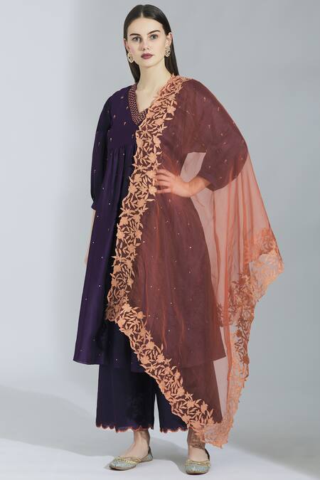 Poonam Dubey_Purple Chanderi Silk V Neck Kurta Palazzo Set _Online_at_Aza_Fashions