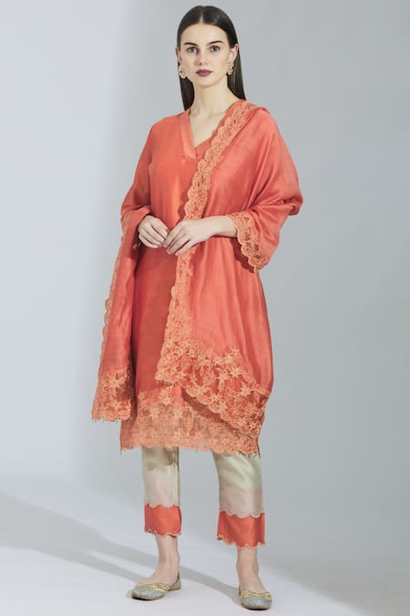 Poonam Dubey Chanderi Silk Kurta Set 