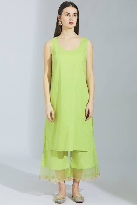 Buy_Poonam Dubey_Green Chanderi Silk Round Kurta Palazzo Set _Online_at_Aza_Fashions