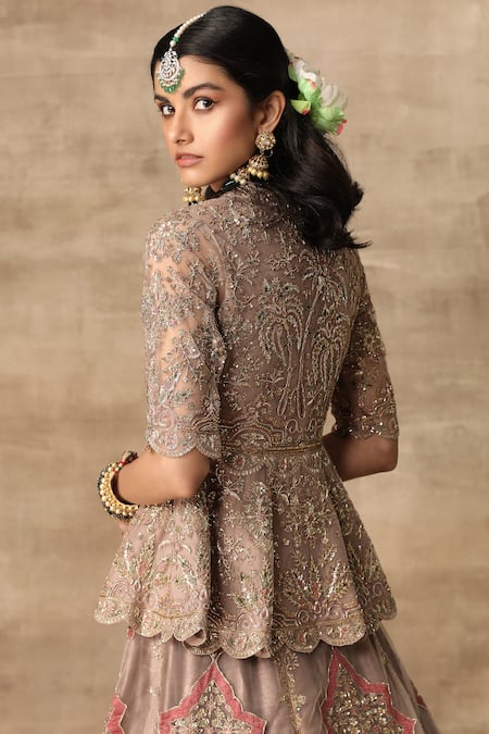 Ridhi Mehra Gold Net V Neck Embroidered Bridal Lehenga Set Online at Aza Fashions Ridhi Mehra_Gold Net V Neck Embroidered Bridal Lehenga Set _Online_at_Aza_Fashions