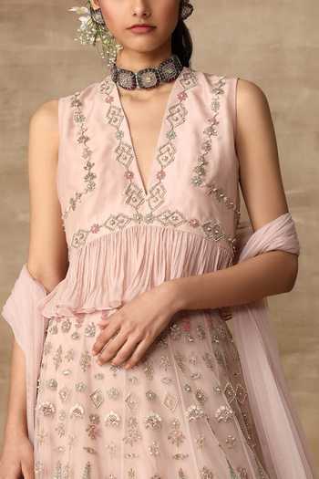 Buy Ridhi Mehra Pink Net V Neck Embroidered Bridal Lehenga Set Online at Aza Fashions Buy_Ridhi Mehra_Pink Net V Neck Embroidered Bridal Lehenga Set _Online_at_Aza_Fashions