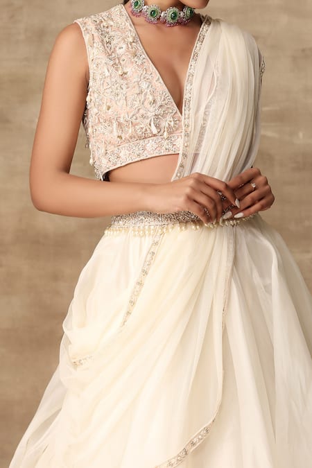 Buy_Ridhi Mehra_White Net V Neck Embroidered Bridal Lehenga Set _Online_at_Aza_Fashions