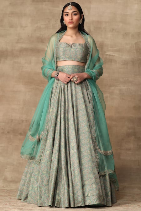 Ridhi Mehra Green Net Square Neck Chanderi Lehenga Set 