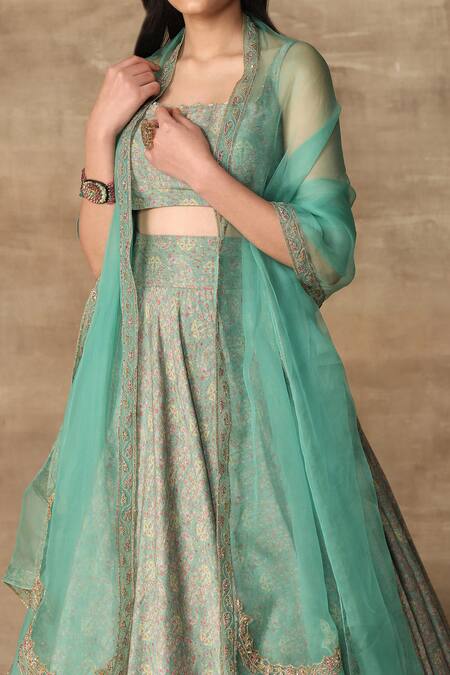 Buy_Ridhi Mehra_Green Net Square Neck Chanderi Lehenga Set _Online_at_Aza_Fashions