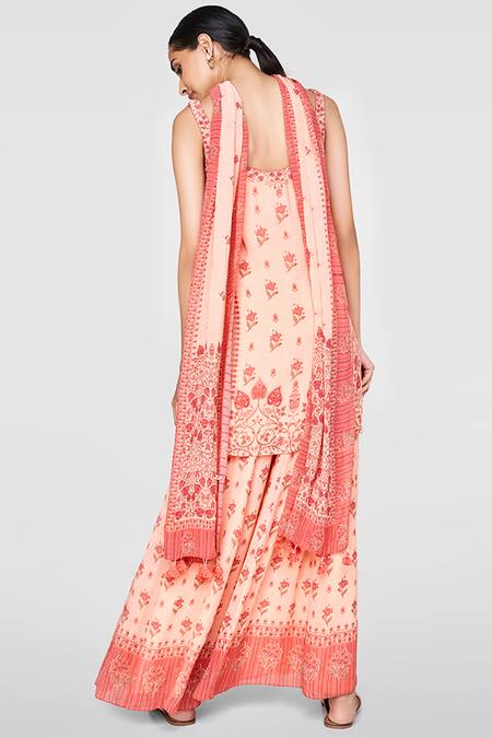 Shop_Anita Dongre_Roza Set_at_Aza_Fashions