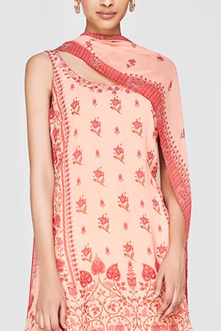 Buy_Anita Dongre_Roza Set_Online_at_Aza_Fashions