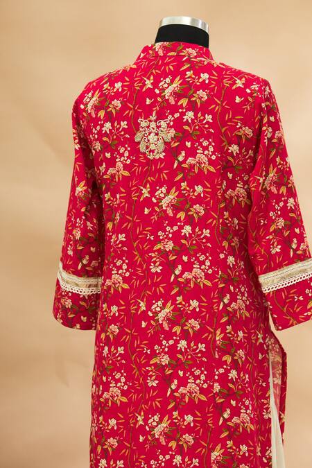 Shop Aditi Beriwala Red Band Collar Printed Kurta With Inner Online at Aza Fashions Shop_Aditi Beriwala_Red Band Collar Printed Kurta With Inner _Online_at_Aza_Fashions