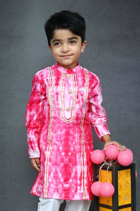 Kirti Agarwal - Pret N Couture_Pink Chanderi, Cotton Embroidery, Gota Patti Kurta Set _Online_at_Aza_Fashions