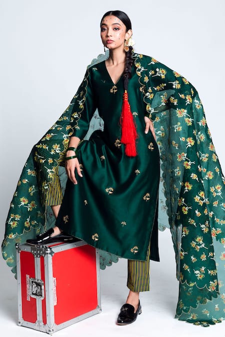 Label Earthen Chanderi Silk Kurta Set 