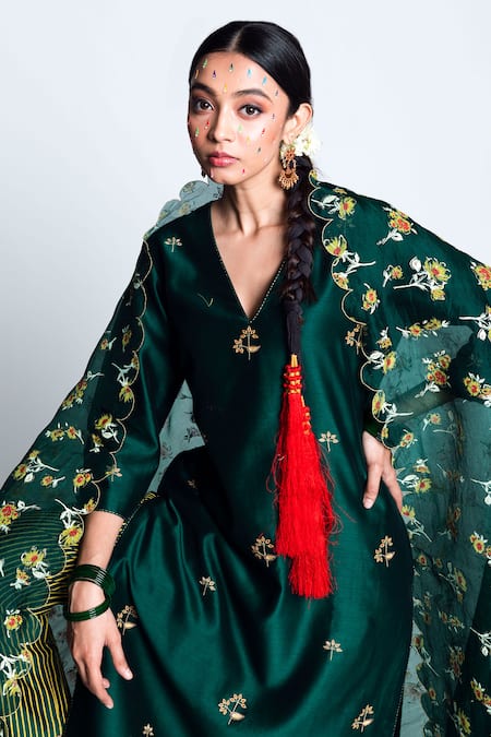 Label Earthen_Green Chanderi , Organza Kurta Set _Online_at_Aza_Fashions