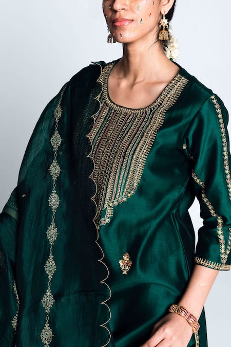 Label Earthen_Green Chanderi , Organza Kurta Set _Online_at_Aza_Fashions