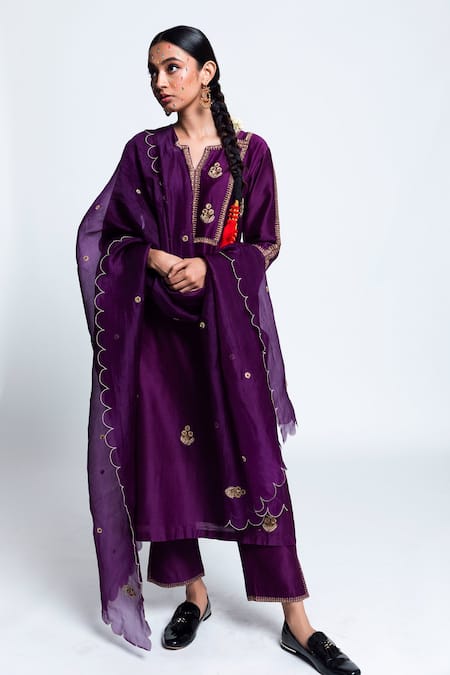 Label Earthen Chanderi Silk Kurta Set 