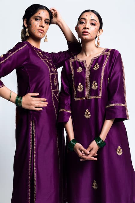 Buy_Label Earthen_Purple Chanderi , Organza Kurta Set _Online_at_Aza_Fashions