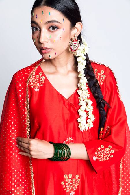 Shop Label Earthen Red Chanderi , Organza Anarkali Set Online at Aza Fashions Shop_Label Earthen_Red Chanderi , Organza Anarkali Set _Online_at_Aza_Fashions