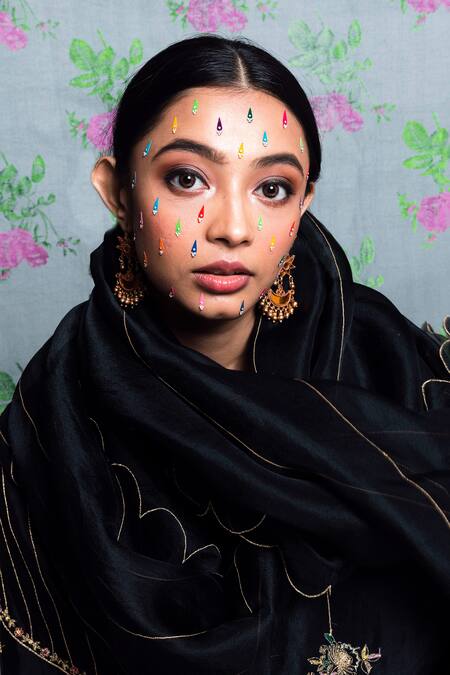 Label Earthen Black Chanderi , Organza Kurta Set at Aza Fashions Label Earthen_Black Chanderi , Organza Kurta Set _at_Aza_Fashions