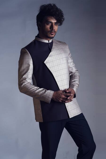 Smriti By Anju Agarwal_Grey Terrycot Checkered Bandhgala And Pant Set_Online_at_Aza_Fashions