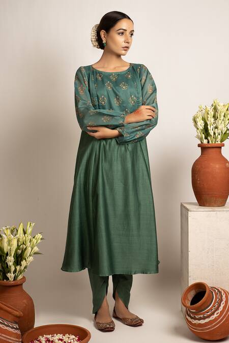 Rashi Jain Green Chanderi Zohra Kurta Set 