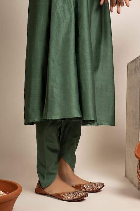 Rashi Jain_Green Chanderi Zohra Kurta Set _Online_at_Aza_Fashions