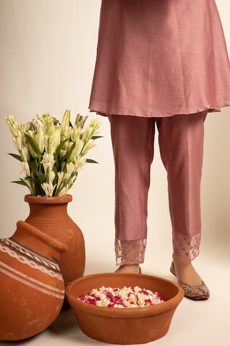 Rashi Jain_Pink Chanderi Gauhar Kurta And Pant Set _Online_at_Aza_Fashions