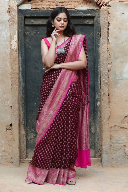 Naaritva India_Brown Handloom Cotton, Floral Handwoven Banarasi Saree With Running Blouse _Online_at_Aza_Fashions