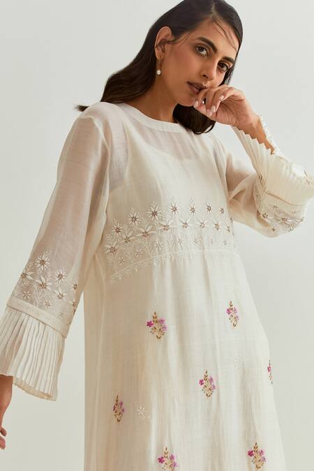 Prama By Pratima Pandey Ivory Chanderi Embroidered Chikankari Round Maxi Dress With Inner Online at Aza Fashions Prama By Pratima Pandey_Ivory Chanderi Embroidered Chikankari Round Maxi Dress With Inner _Online_at_Aza_Fashions