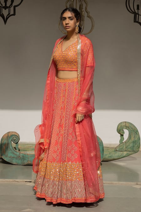 Surbhi Gupta_Pink Organza, Georgette, Cotton Silk V Neck Printed Lehenga Set _Online_at_Aza_Fashions