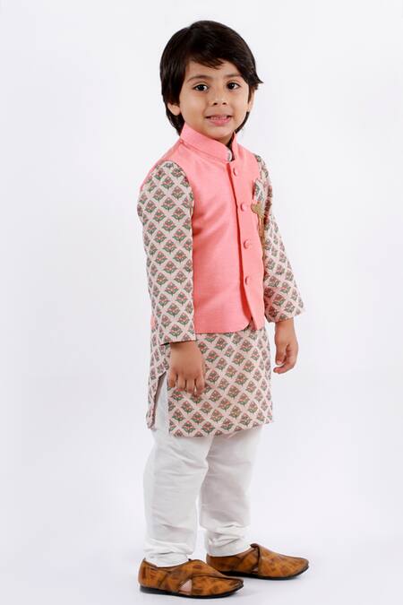 Lil Angels Peach Muslin, Cotton Satin, Cotton, Silk Bundi And Floral Printed Kurta Set Online at Aza Fashions Lil Angels_Peach Muslin, Cotton Satin, Cotton, Silk Bundi And Floral Printed Kurta Set _Online_at_Aza_Fashions