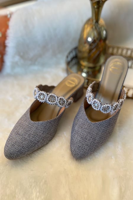 Modanta Footwear Diamond Embroidered Block Heels 