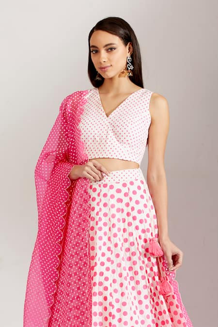 Shop_Label Earthen_White Cotton Mal, Organza Silk V Neck Polka Dot Print Lehenga Set _Online_at_Aza_Fashions