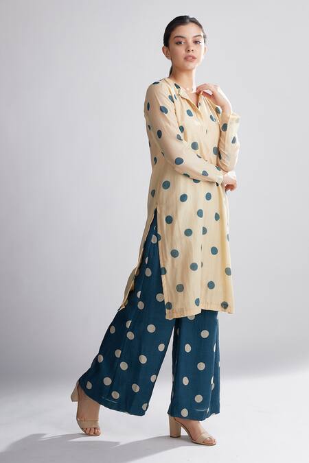 Buy_Koai_White Chanderi Silk Polka Dot Kurta _Online_at_Aza_Fashions